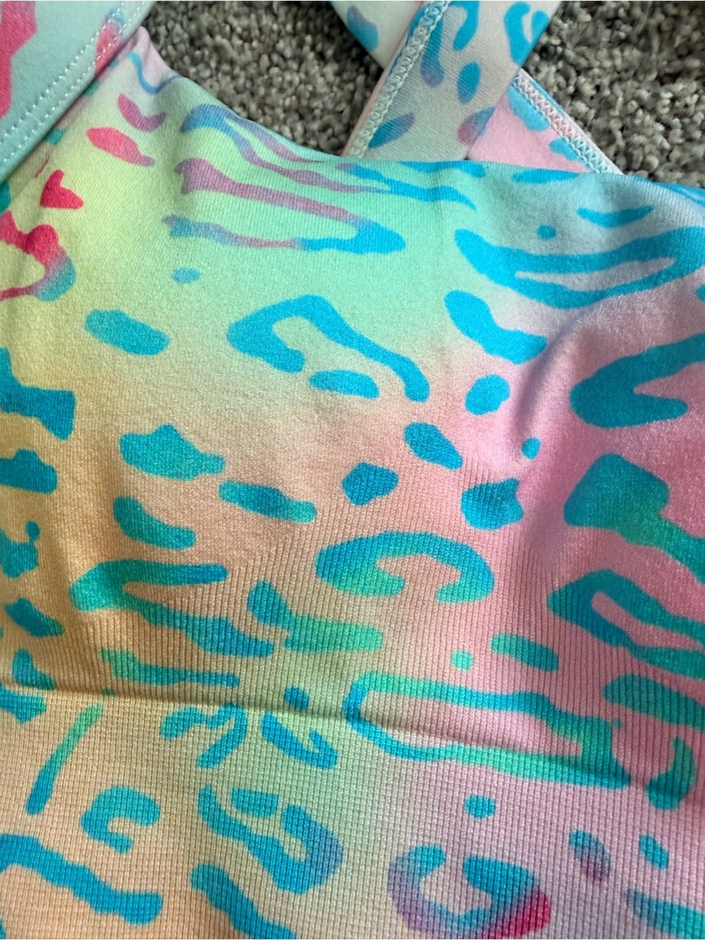 Pastel Leopard Print Cross Back Sports Bra – Size Small - Picture 4 of 7